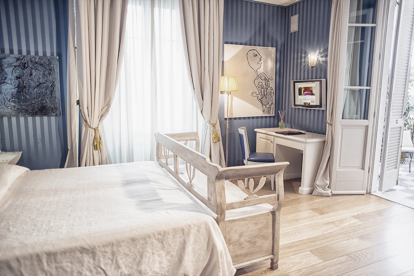 Prestige room